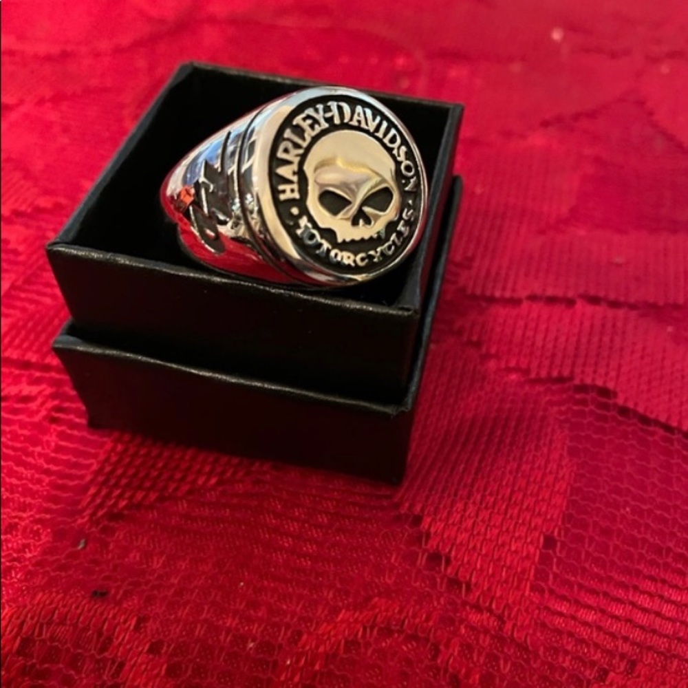 - HD Willie G Men’s Ring - Picture 1 of 3